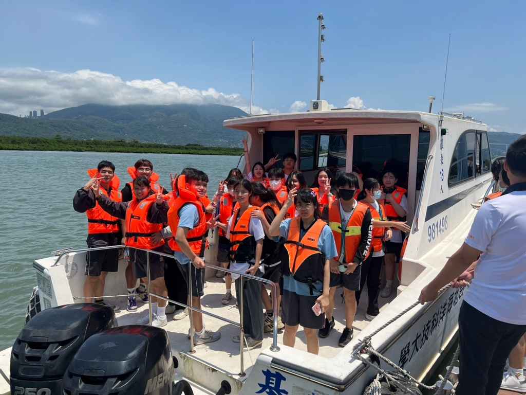 1130506烘三參訪台北海洋科大，了解未來升學環境
